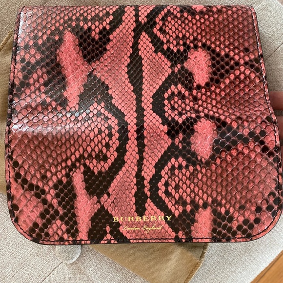 Burberry continental wallet - Picture 10 of 11